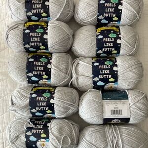 Lion Brand Feels Like Butta - Pale Grey 10 skeins lot